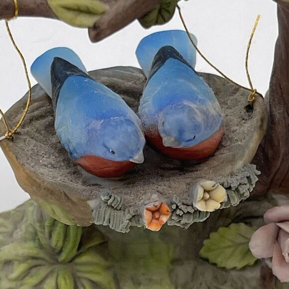 Lot Of 2 Vintage AVON Blue Jay Birds Porcelain On Branch Nest Ceramic Figurine - Picture 15 of 16